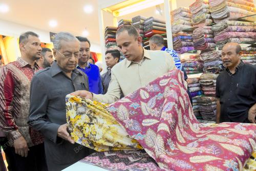 TUN DR MAHATHIR MOHAMAD