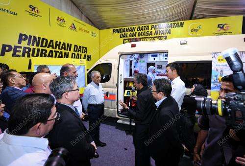 TUN DR MAHATHIR MOHAMAD