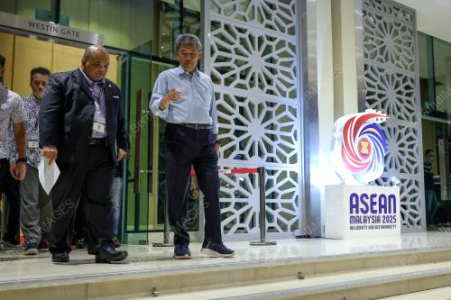 DATUK SERI MOHAMAD HASAN
