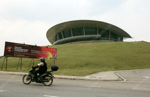 DAILOG ANTARABANGSA LANGKAWI (LID) 2011 KE-9