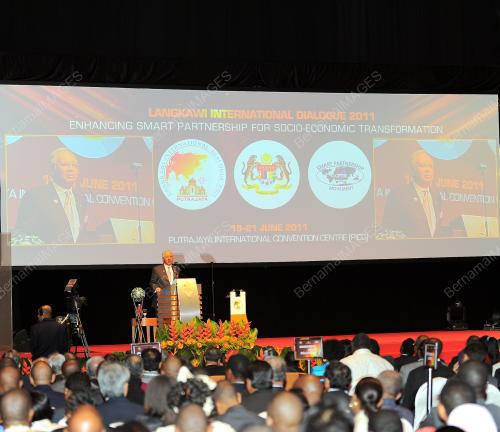 LANGKAWI INTERNATIONAL DIALOUGE 2011