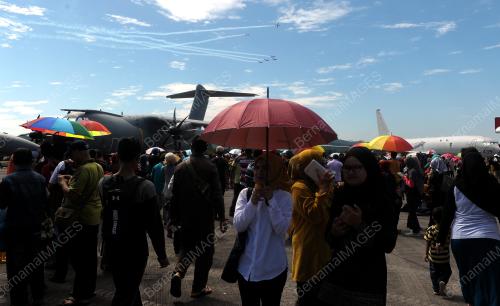 LIMA03_24032017_PERSEMBAHAN