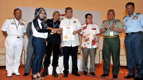 LIMA '11