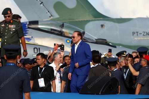 PAMERAN MARITIM DAN AEROANGKASA ANTARABANGSA LANGKAWI 2025