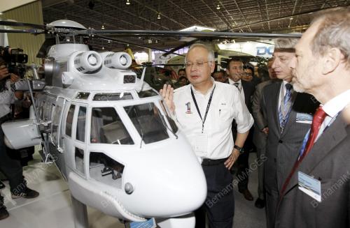 MOHD NAJIB TUN ABDUL RAZAK