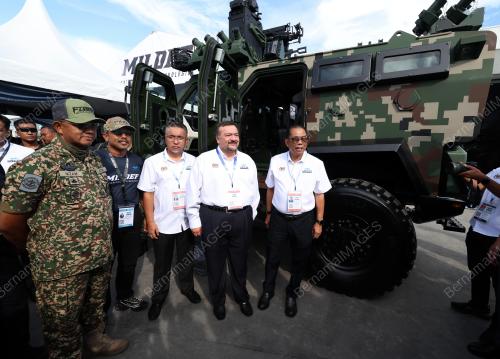 DATUK SERI MOHAMED KHALED NORDIN