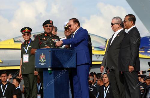 PAMERAN MARITIM DAN AEROANGKASA ANTARABANGSA LANGKAWI 2025