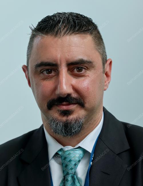 RAYMOND MANOUGIAN