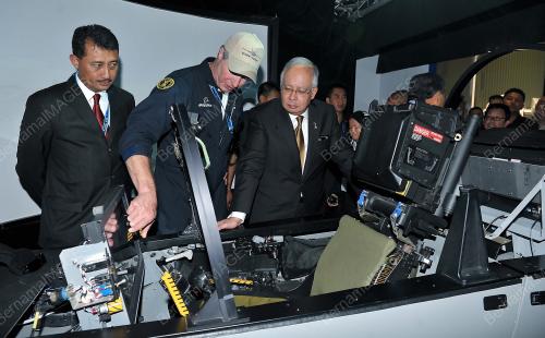 DATUK SERI NAJIB TUN RAZAK