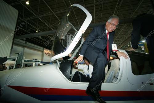 NAJIB TUN ABDUL RAZAK