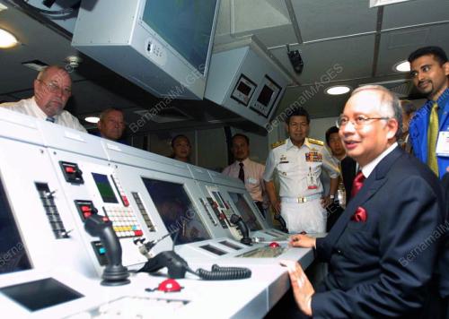 NAJIB TUN RAZAK