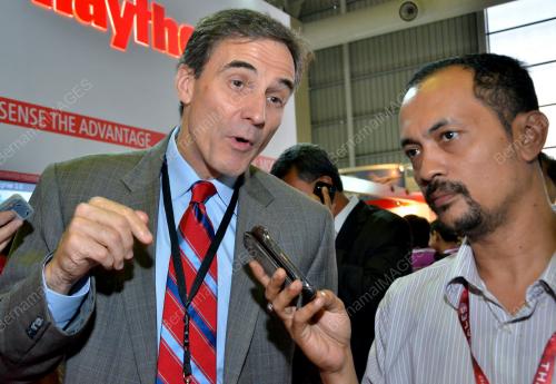 LIMA10_29032013_DITEMU_BUAL