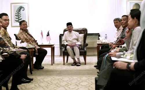 DATUK SERI ANWAR IBRAHIM