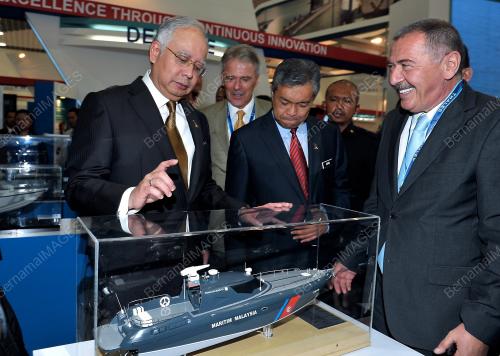 DATUK SERI NAJIB TUN RAZAK