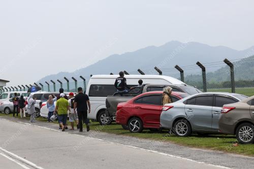 PAMERAN MARITIM DAN AEROANGKASA LANGKAWI