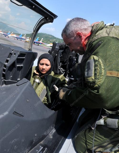 LIMA18_25032013_LIMA_2013