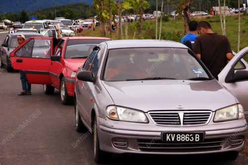 LIMA-KERETA