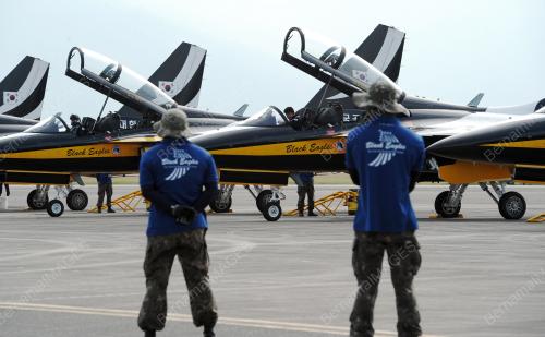 LIMA24_23032017_BLACK_EAGLES
