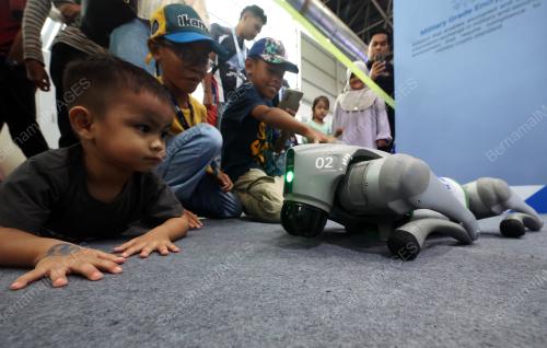 PAMERAN MARITIM DAN AEROANGKASA ANTARABANGSA LANGKAWI 2025
