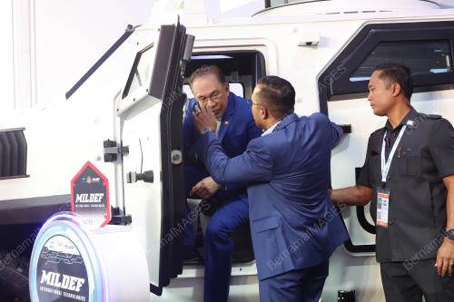 PAMERAN MARITIM DAN AEROANGKASA ANTARABANGSA LANGKAWI 2025