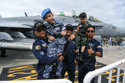 PAMERAN ANTARABANGSA MARITIM DAN AEROANGKASA LANGKAWI 2025