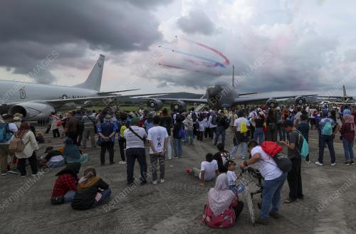 PAMERAN MARITIM DAN AEROANGKASA LANGKAWI
