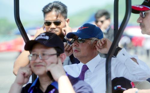 LIMA48_17032015_LIMA_15_PM