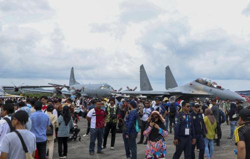 PAMERAN MARITIM DAN AEROANGKASA LANGKAWI