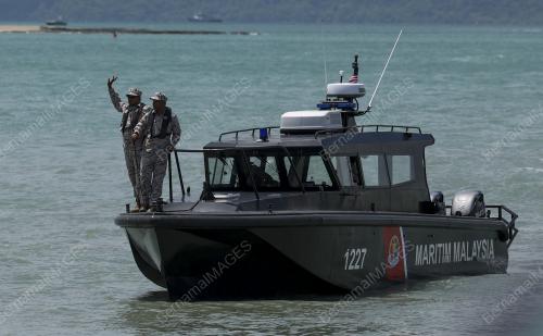 PAMERAN MARITIM DAN AEROANGKASA LANGKAWI