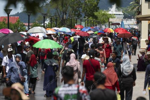 PAMERAN MARITIM DAN AEROANGKASA LANGKAWI
