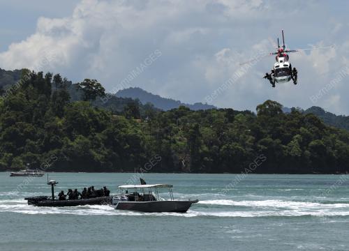 PAMERAN MARITIM DAN AEROANGKASA LANGKAWI