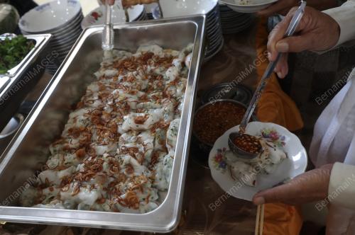MINORITI ISLAM LAOS SAMBUT AIDILADHA
