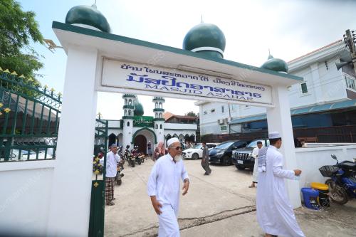 MINORITI ISLAM LAOS SAMBUT AIDILADHA