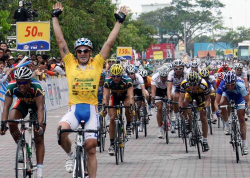 LE TOUR DE LANGKAWI