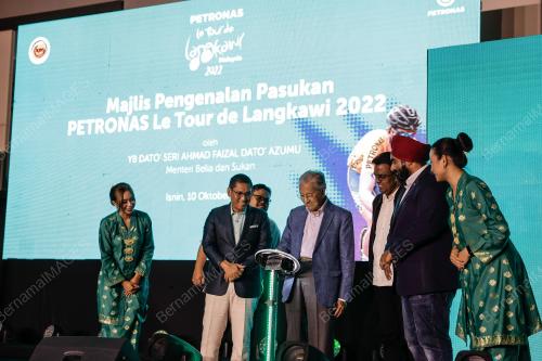 TUN DR MAHATHIR MOHAMAD
