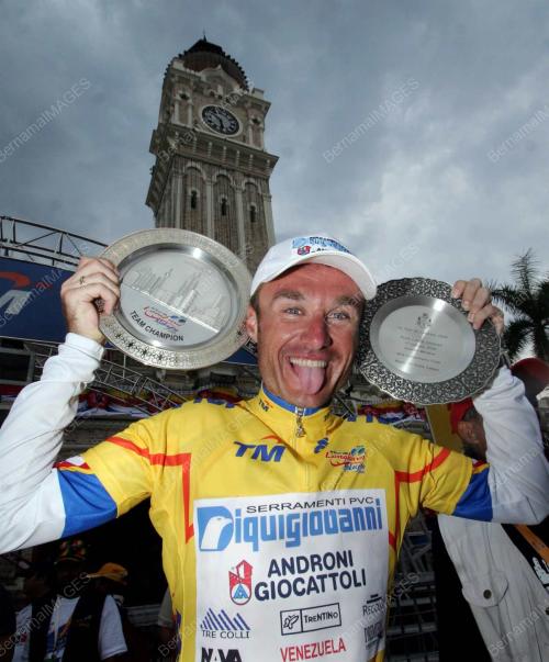 LE TOUR DE LANGKAWI