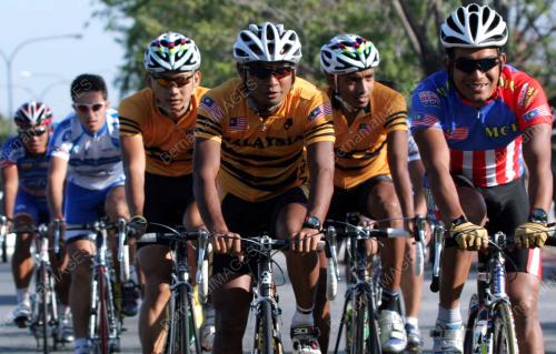 LE TOUR DE LANGKAWI
