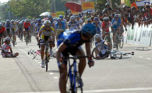 LE TOUR DE LANGKAWI