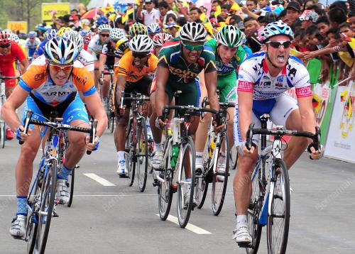 LE TOUR DE LANGKAWI