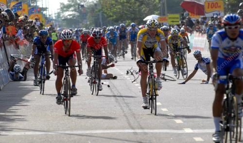 LE TOUR DE LANGKAWI