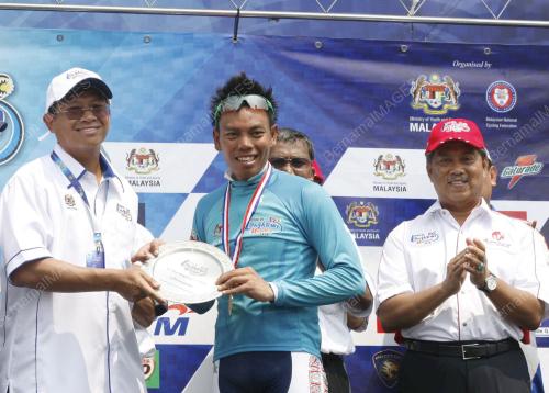 MUHYIDDIN YASSIN