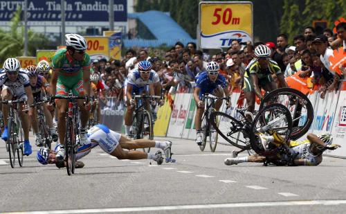LE TOUR DE LANGKAWI