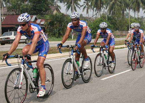 LE TOUR DE LANGKAWI