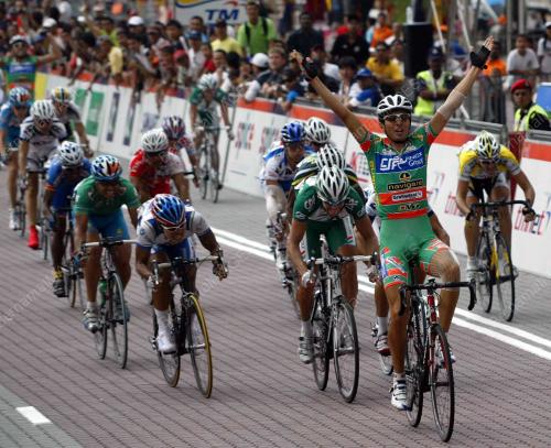 LE TOUR DE LANGKAWI