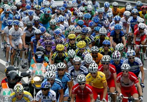 LE TOUR DE LANGKAWI