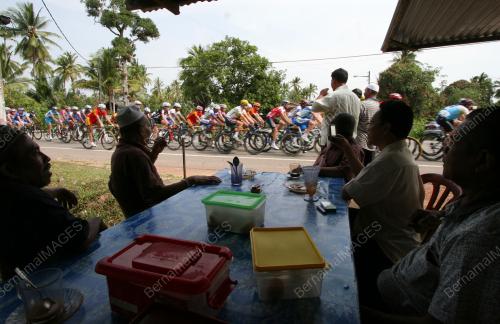 LE TOUR DE LANGKAWI