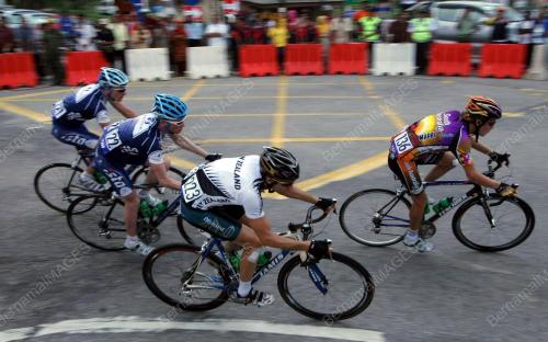 LE TOUR DE LANGKAWI
