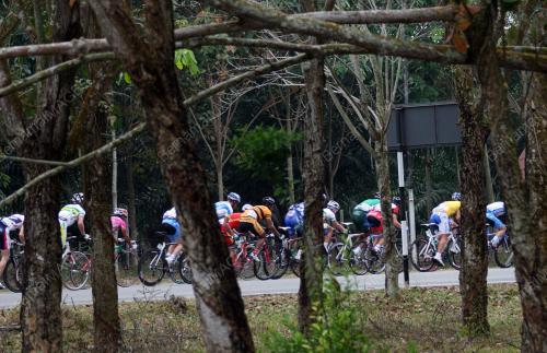 LE TOUR DE LANGKAWI