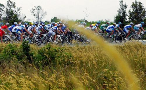 LE TOUR DE LANGKAWI