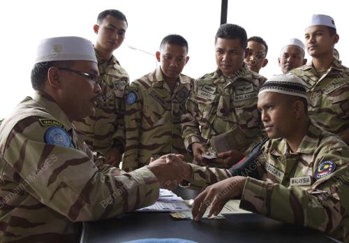 LUB03_16072014_UNIFIL_ZAKAT